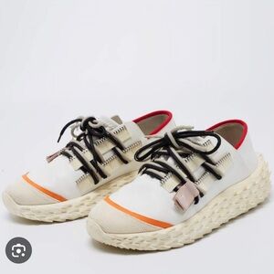 Giuseppe Zanotti White Leather and Mesh Urchin